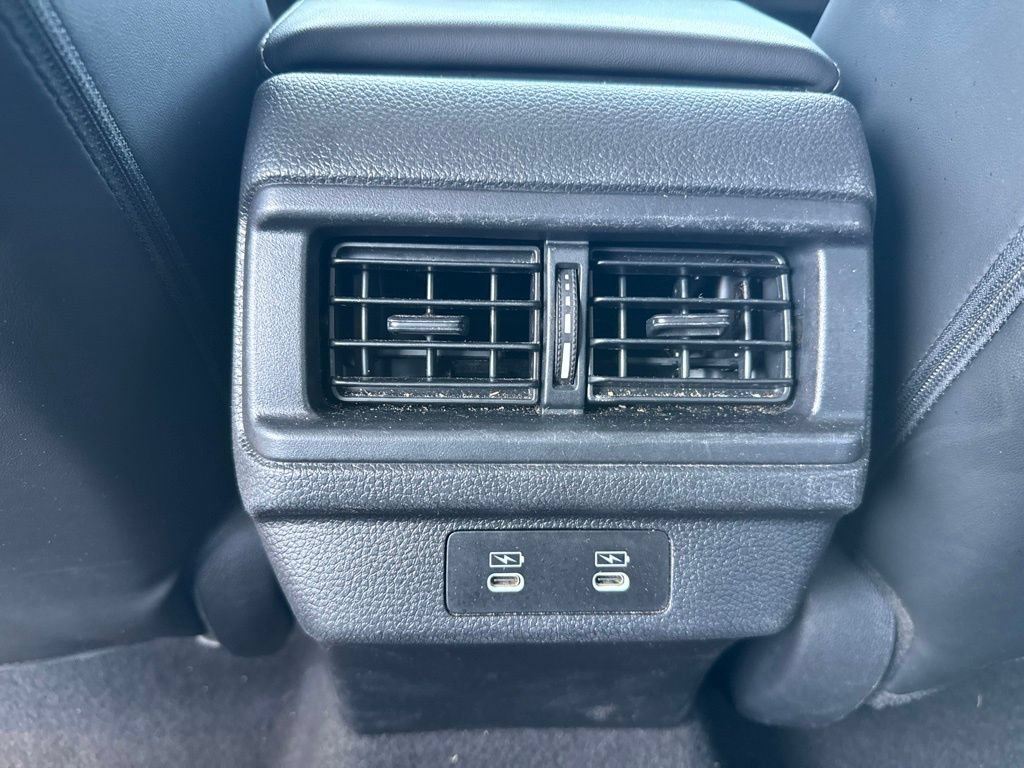 Used 2023 Honda Accord Touring image 14