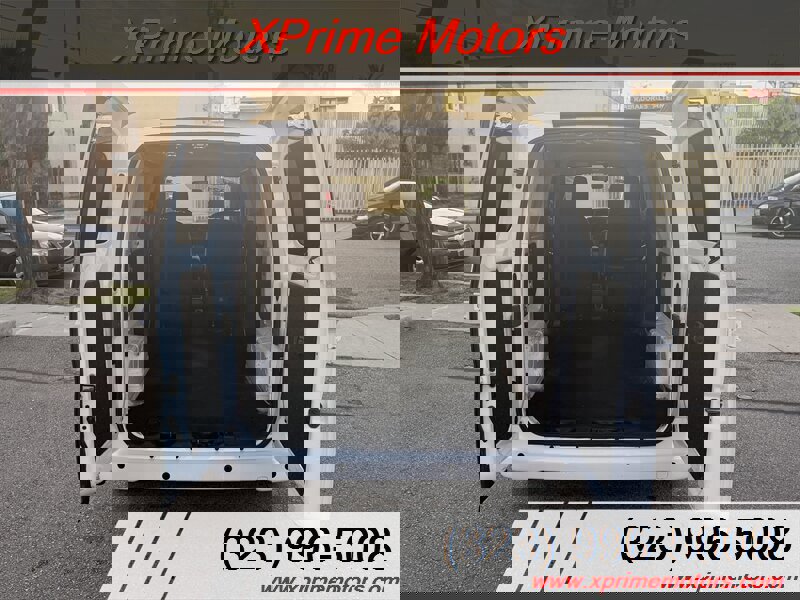 Used 2021 Nissan NV200 SV w/ Back Door Glass Package image 8
