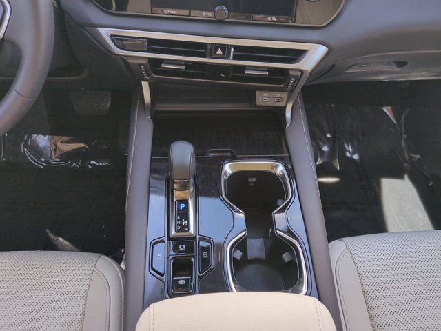 Certified 2024 Lexus RX 350 FWD w/ Technology Package image 18