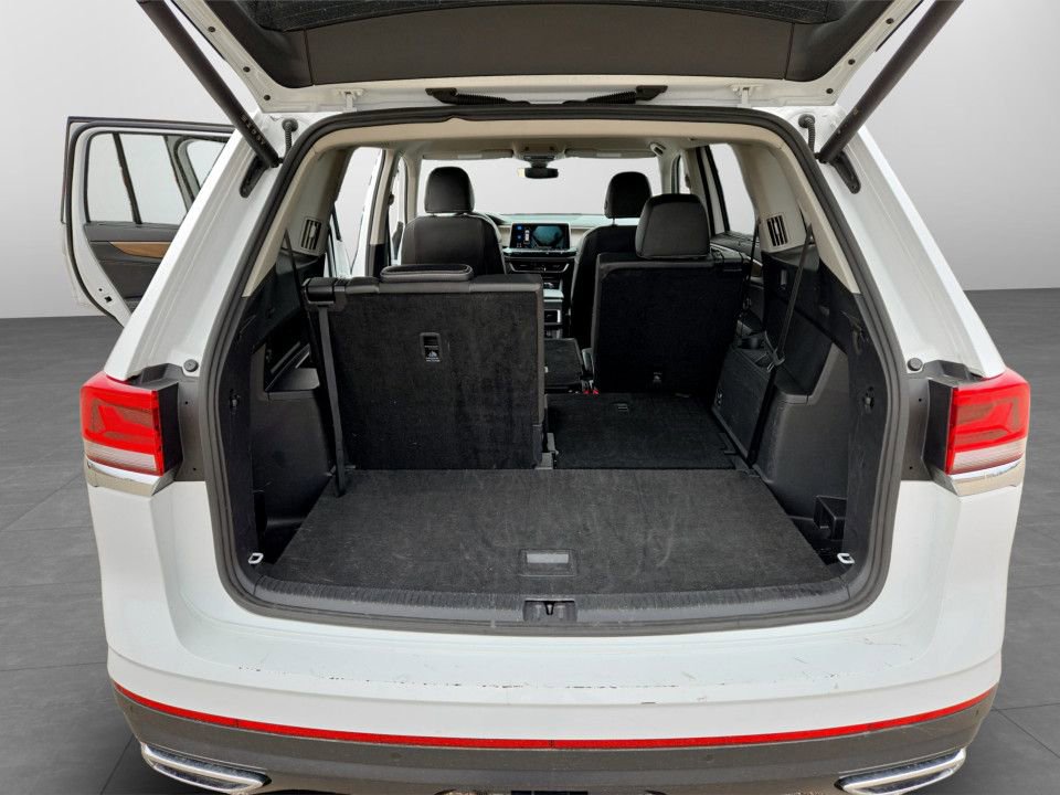 Used 2024 Volkswagen Atlas SE image 33