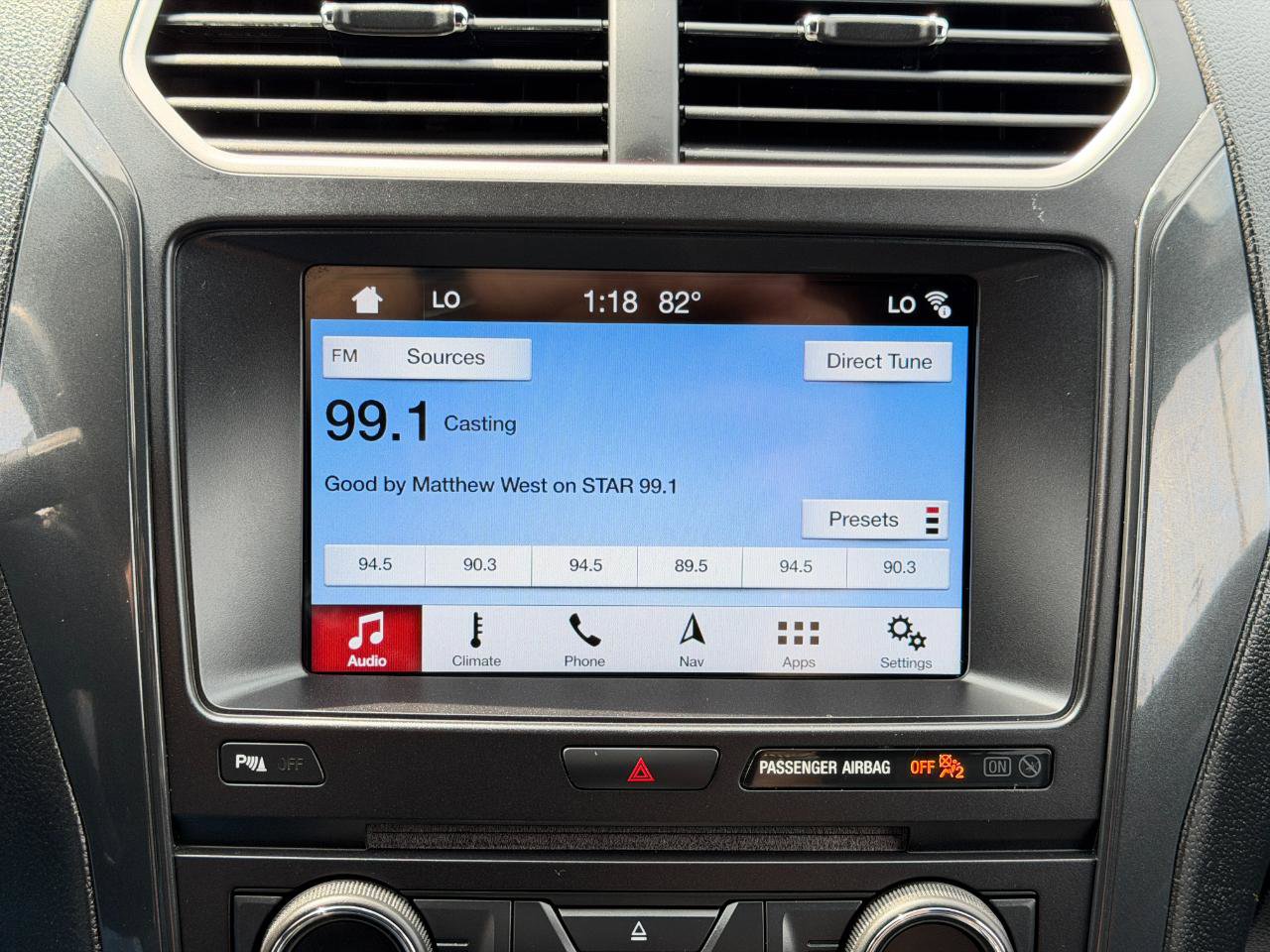 Used 2018 Ford Explorer XLT w/ Equipment Group 202A AWD/4WD image 61