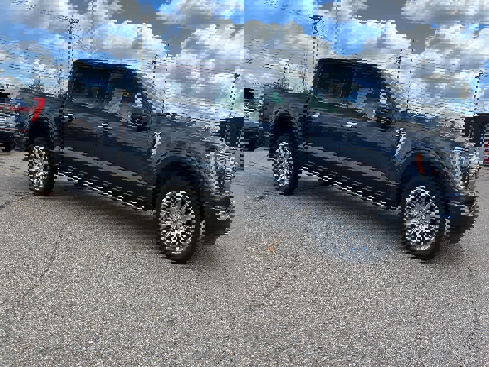 Used 2022 Ford F150 Limited image 10