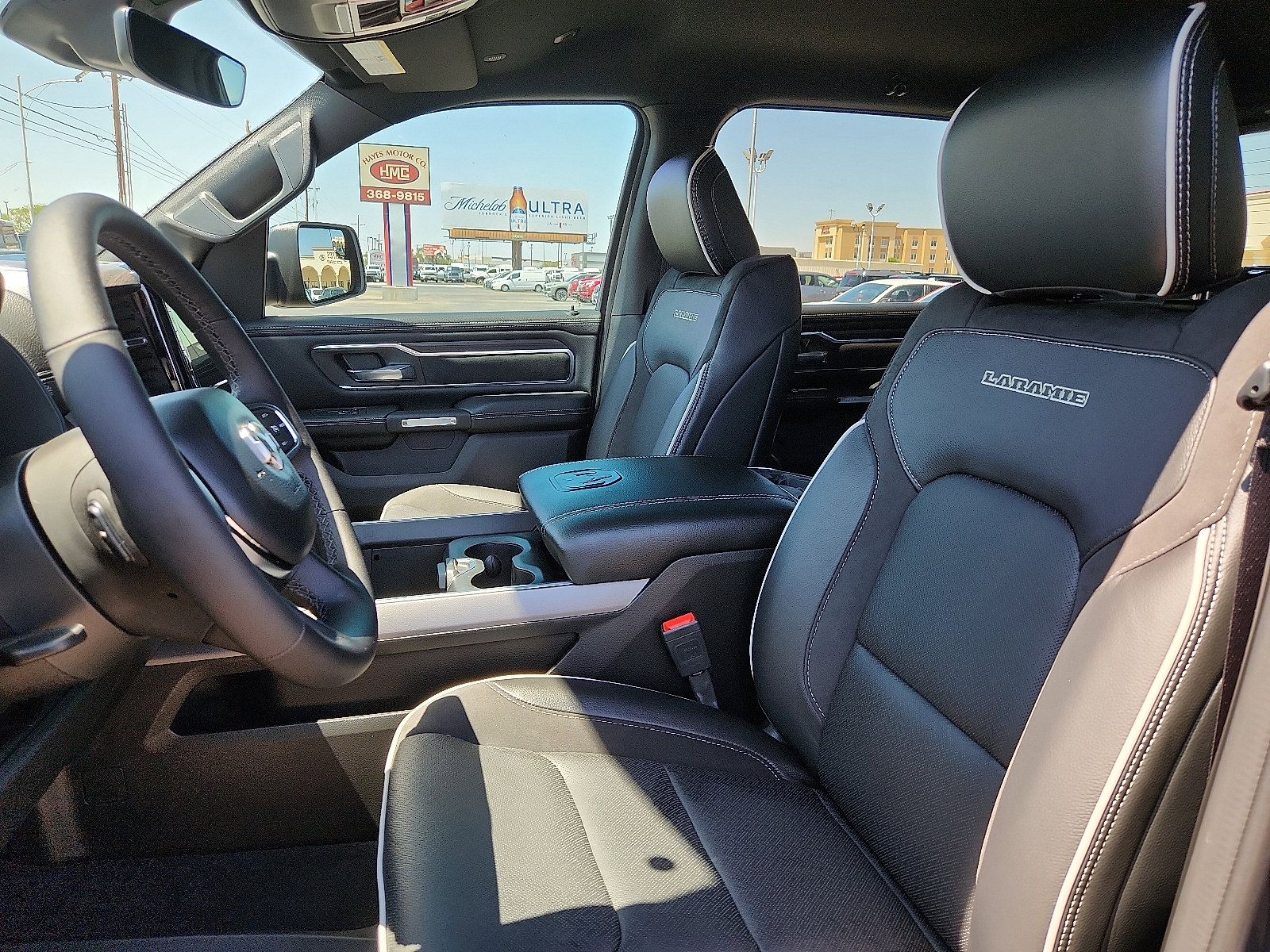 Used 2025 RAM 1500 Laramie image 11