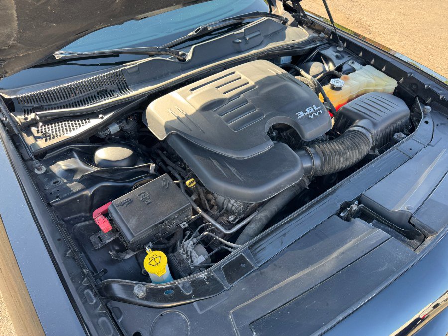 Used 2019 Dodge Challenger SXT w/ Cold Weather Group image 21