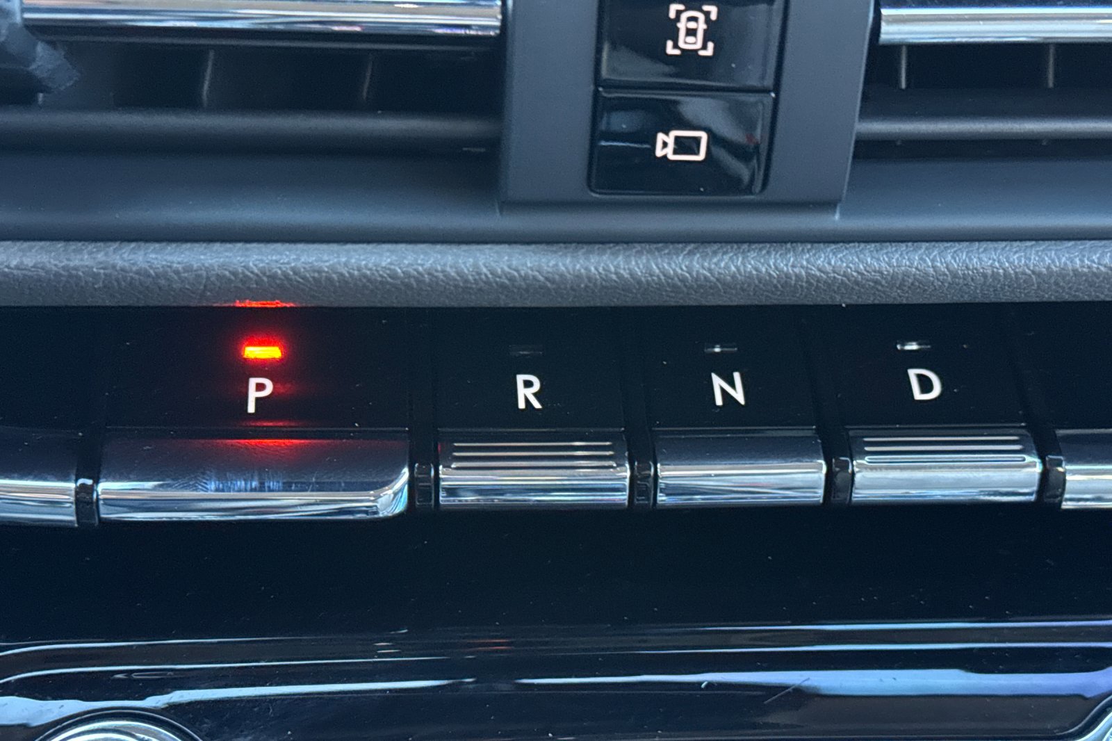 Certified 2021 Lincoln Corsair AWD w/ Equipment Group 101A image 22