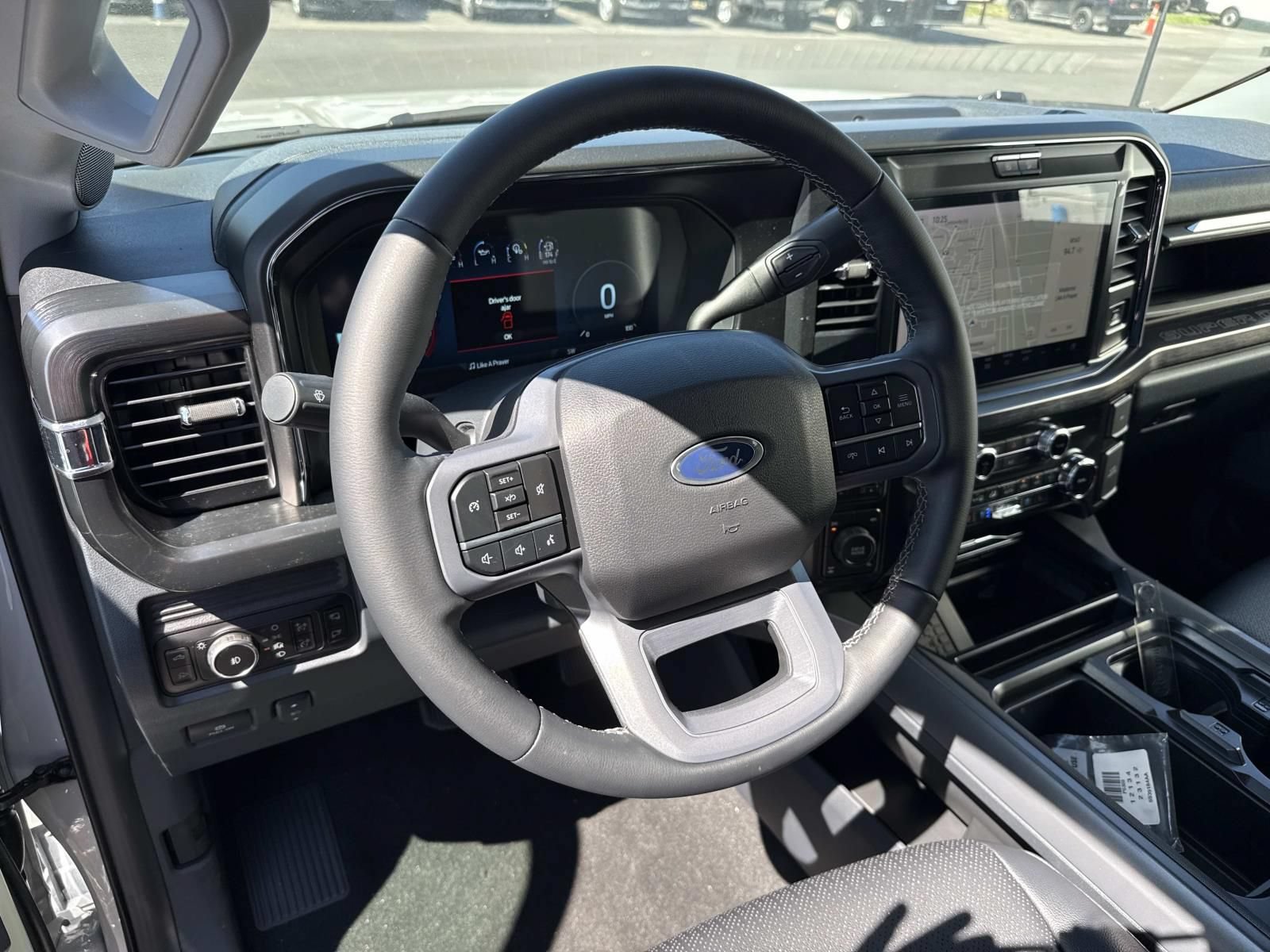 New 2026 Ford F250 Lariat w/ FX4 Off-Road Package AWD/4WD image 13