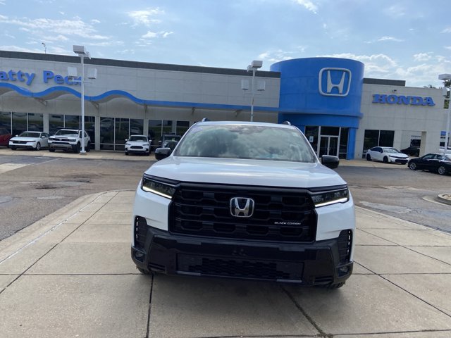 Used 2026 Honda Pilot Black Edition image 3