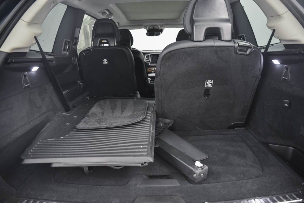 Used 2022 Volvo XC90 T6 Momentum w/ Advanced Package image 12