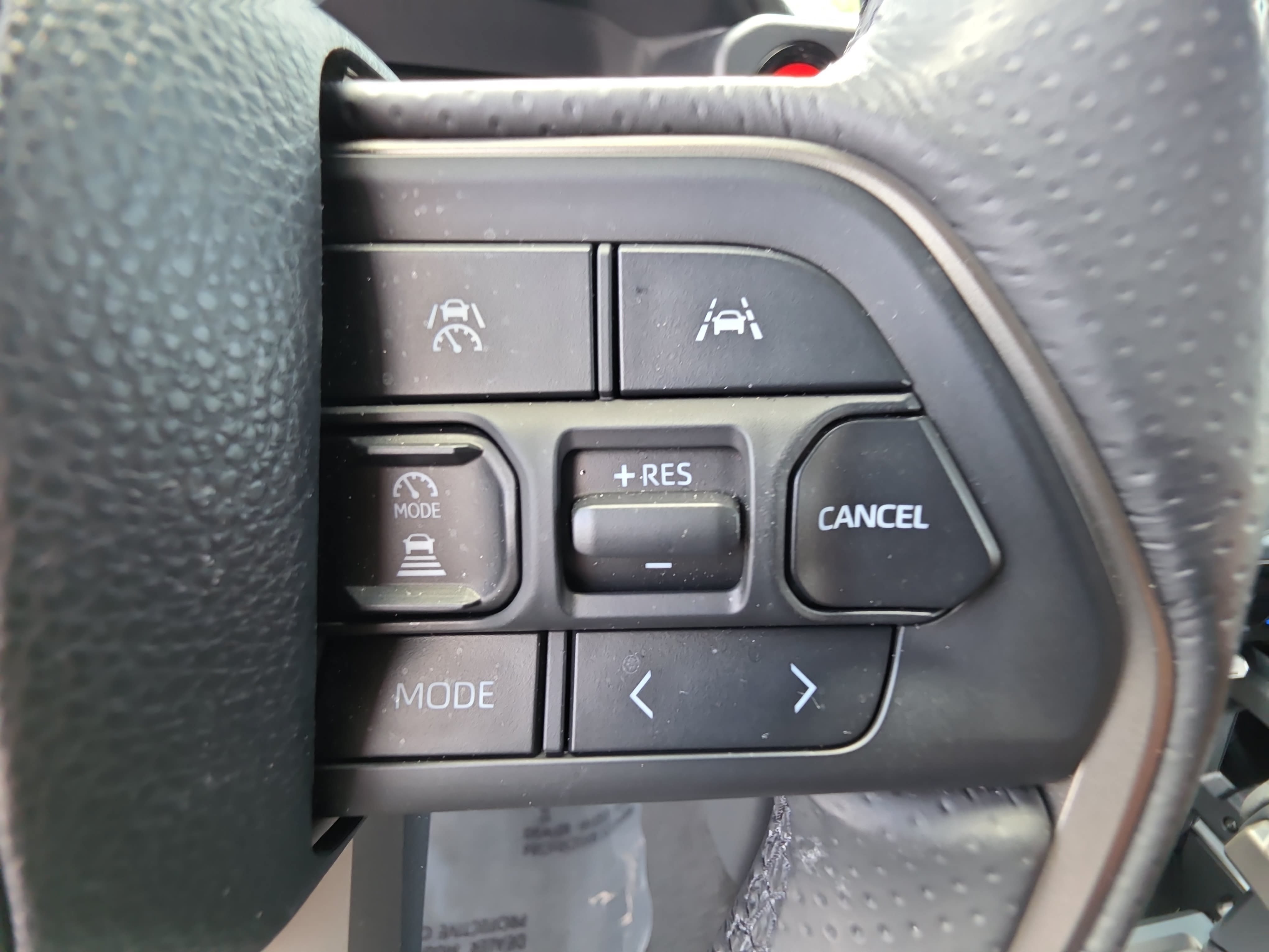 Used 2025 Toyota 4Runner TRD Off-Road Premium AWD/4WD image 18
