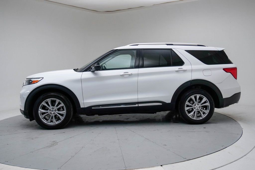 Used 2023 Ford Explorer Limited image 6
