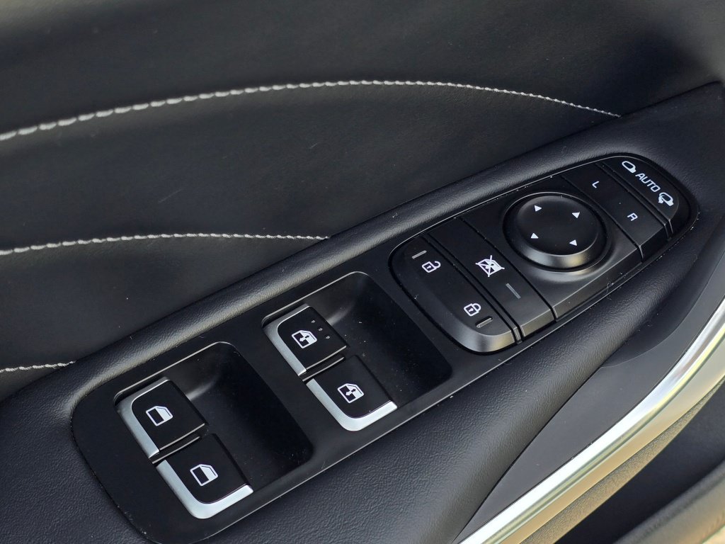 Used 2023 Kia Stinger GT2 AWD/4WD image 44