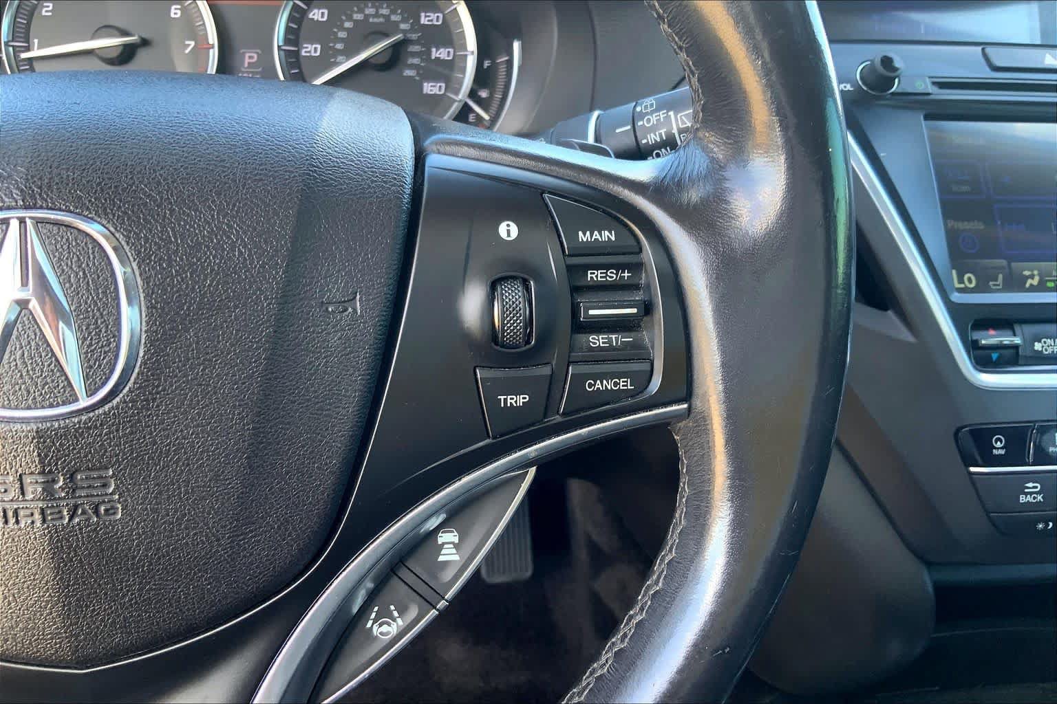 Used 2017 Acura MDX w/ Technology Package FWD image 24