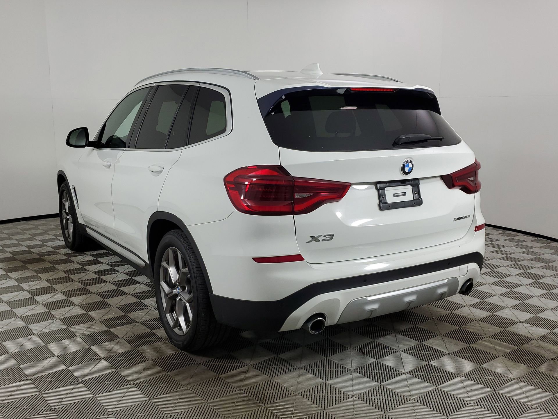 Used 2020 BMW X3 xDrive30i w/ Premium Package image 8