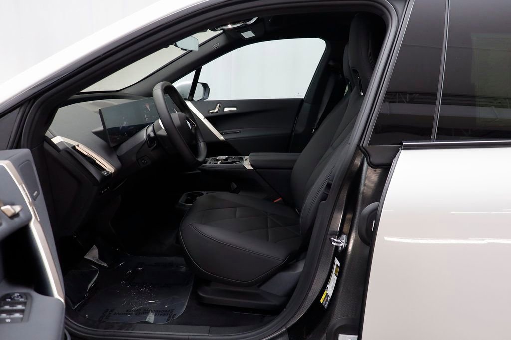 New 2026 BMW iX xDrive45 w/ Climate Comfort Package AWD/4WD image 6