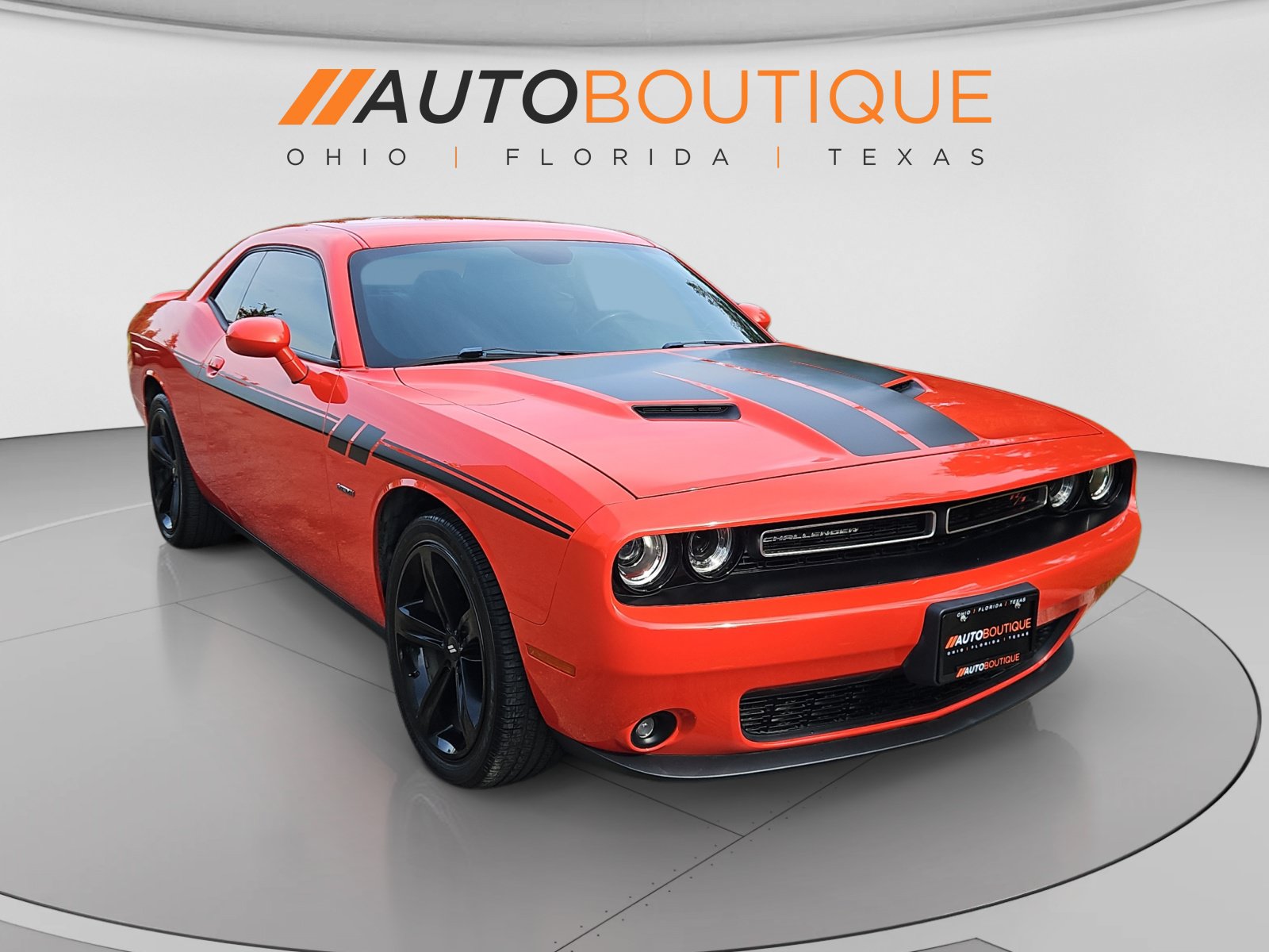 Used 2018 Dodge Challenger R/T w/ Cold Weather Group RWD image 7