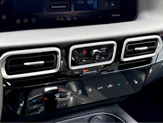 New 2026 Nissan Sentra SR w/ SR Premium Package FWD image 7