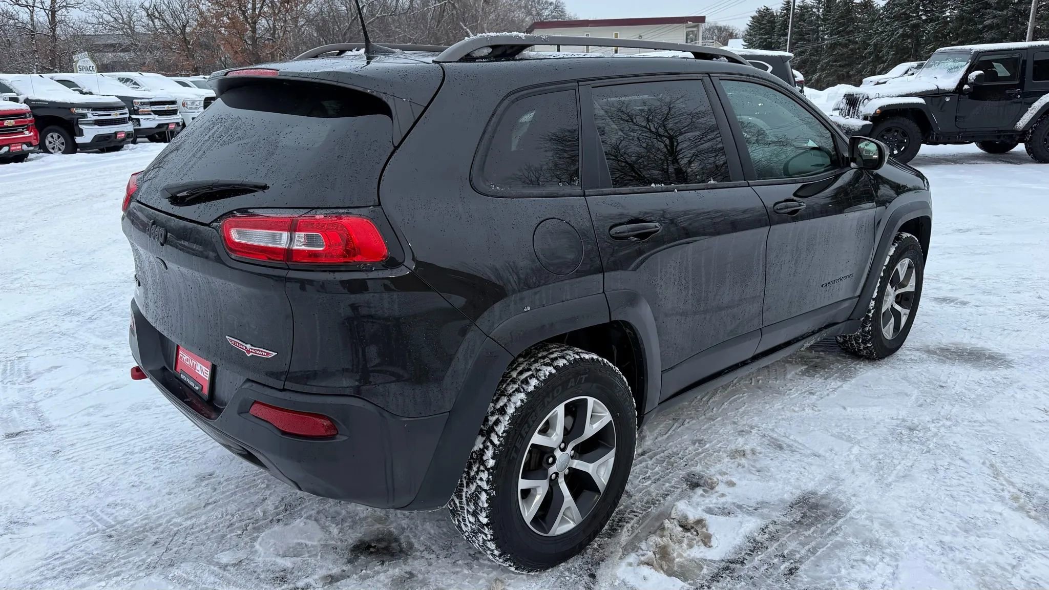 Used 2016 Jeep Cherokee Trailhawk image 8