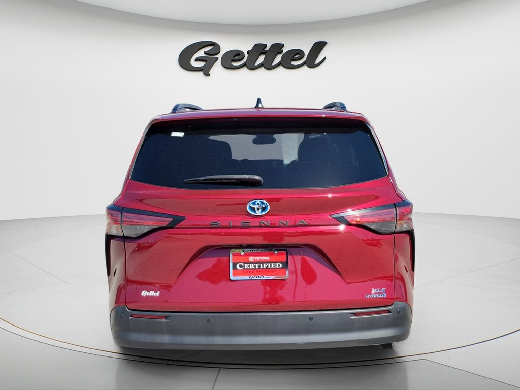 Certified 2021 Toyota Sienna XLE FWD image 7