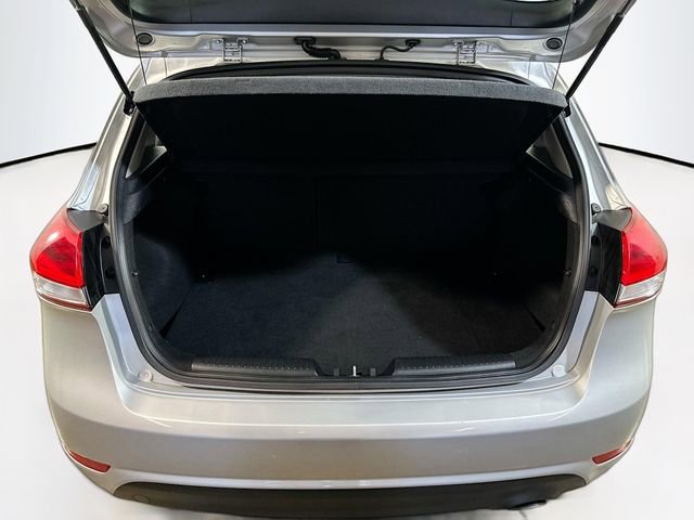 Used 2017 Kia Forte LX image 18