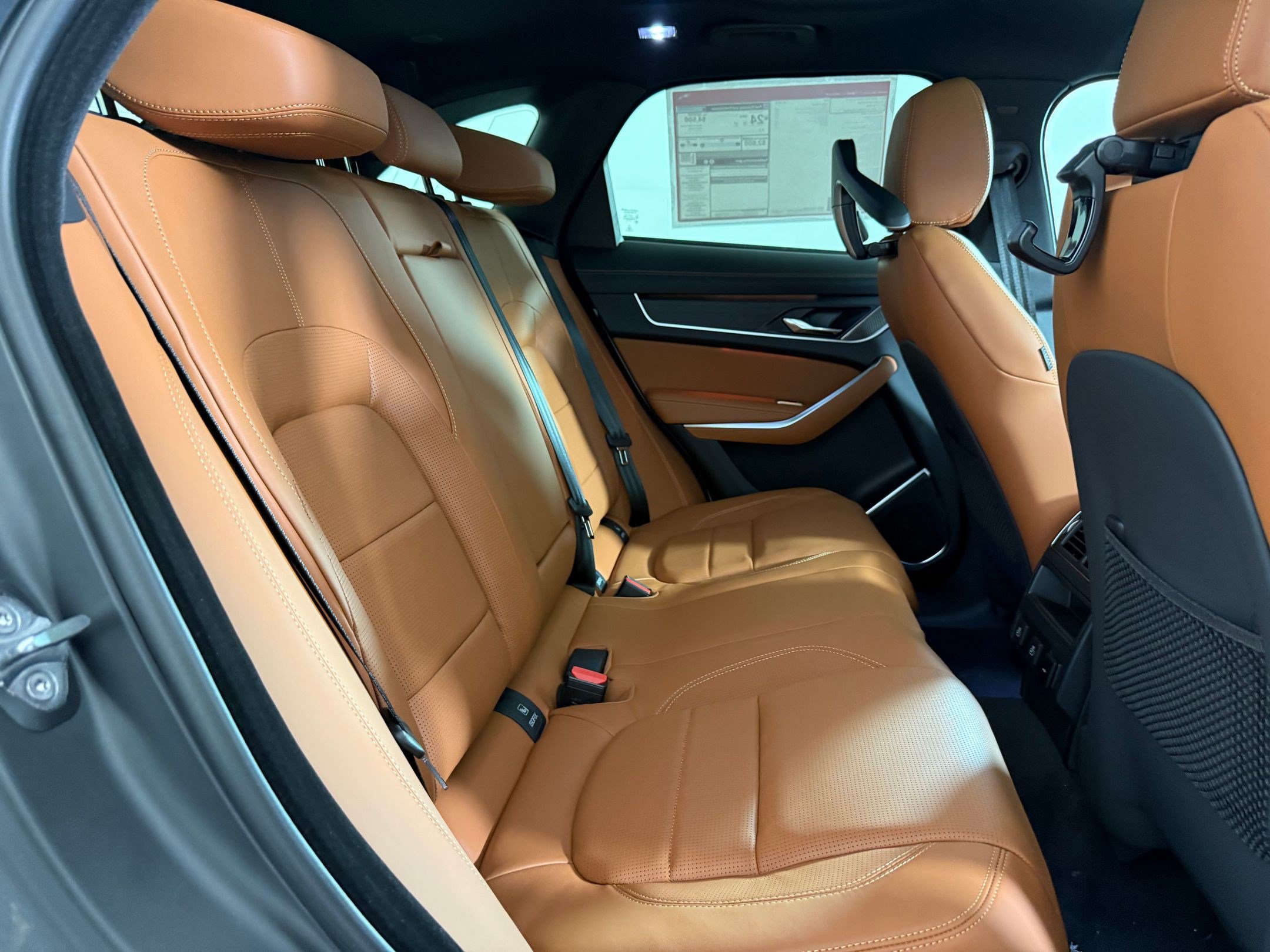 New 2026 Jaguar F-PACE R-Dynamic S AWD/4WD image 27