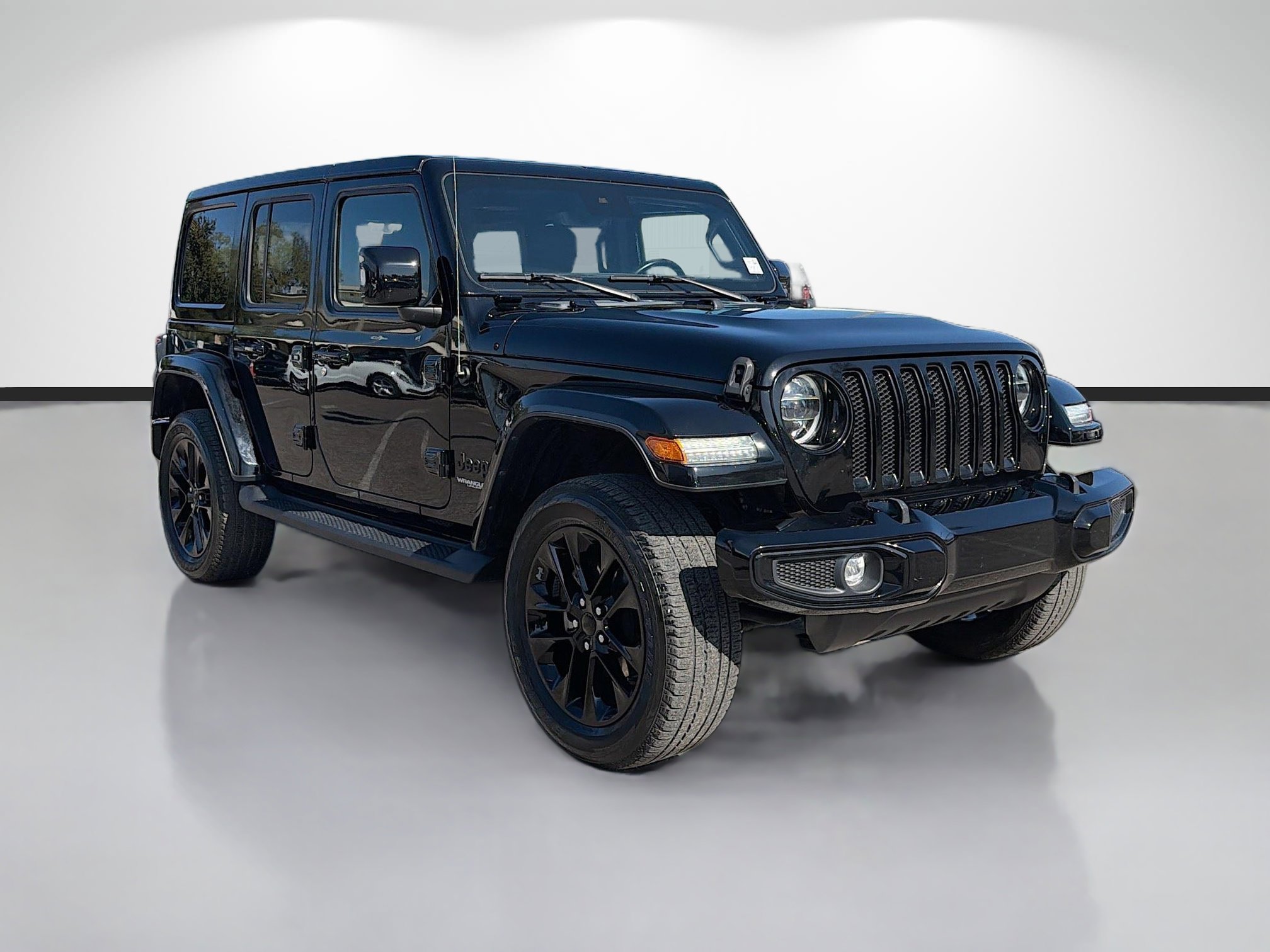 Used 2022 Jeep Wrangler Unlimited Sahara image 1