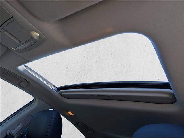 Used 2013 Nissan Altima 2.5 SL w/ Technology Pkg image 16