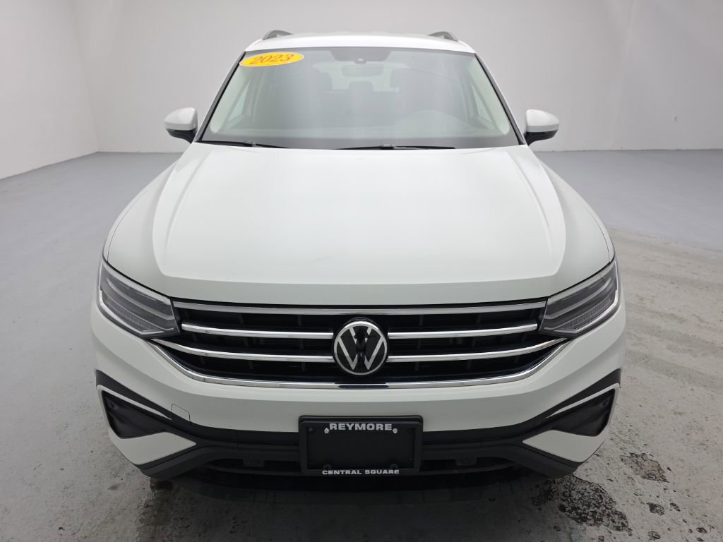Used 2023 Volkswagen Tiguan S image 4
