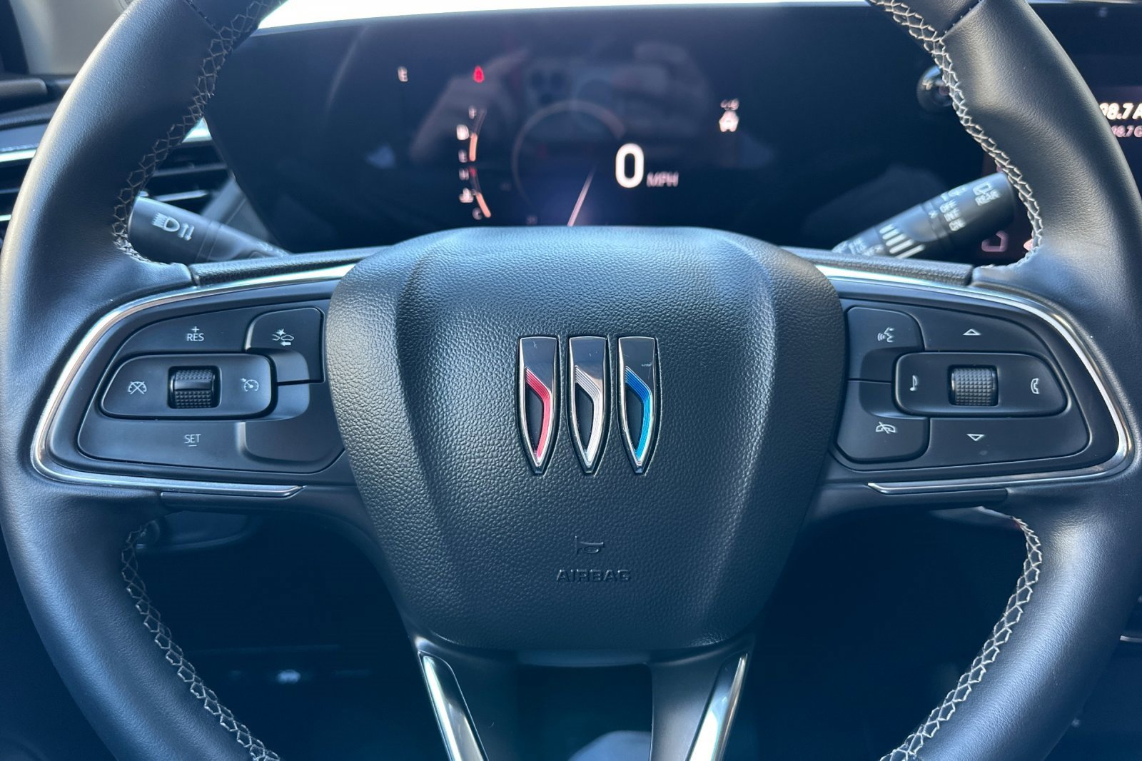 Certified 2024 Buick Encore GX Preferred image 30