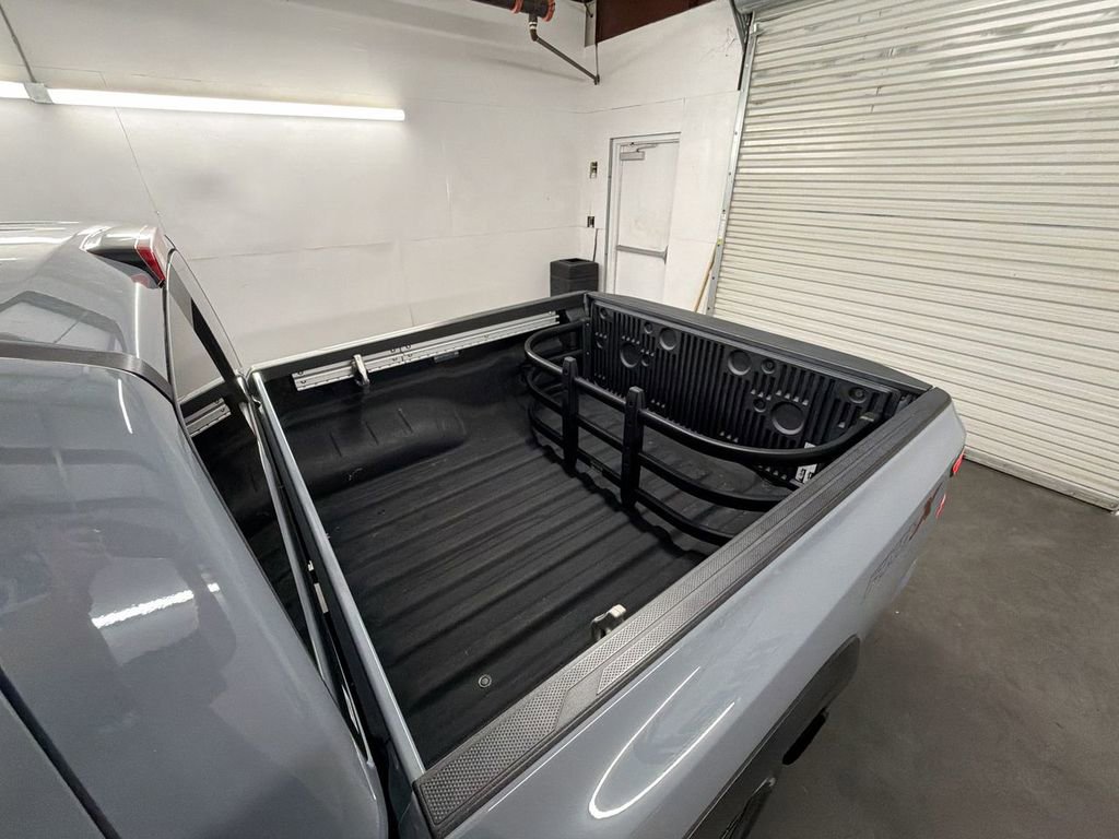 Used 2023 Nissan Frontier Pro-X w/ Pro Convenience Package RWD image 24