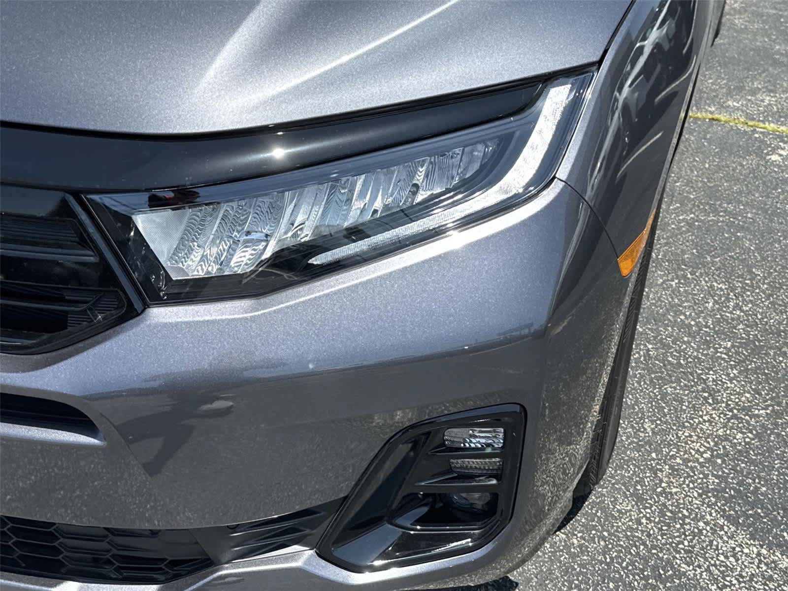 Used 2026 Honda Odyssey Elite image 9