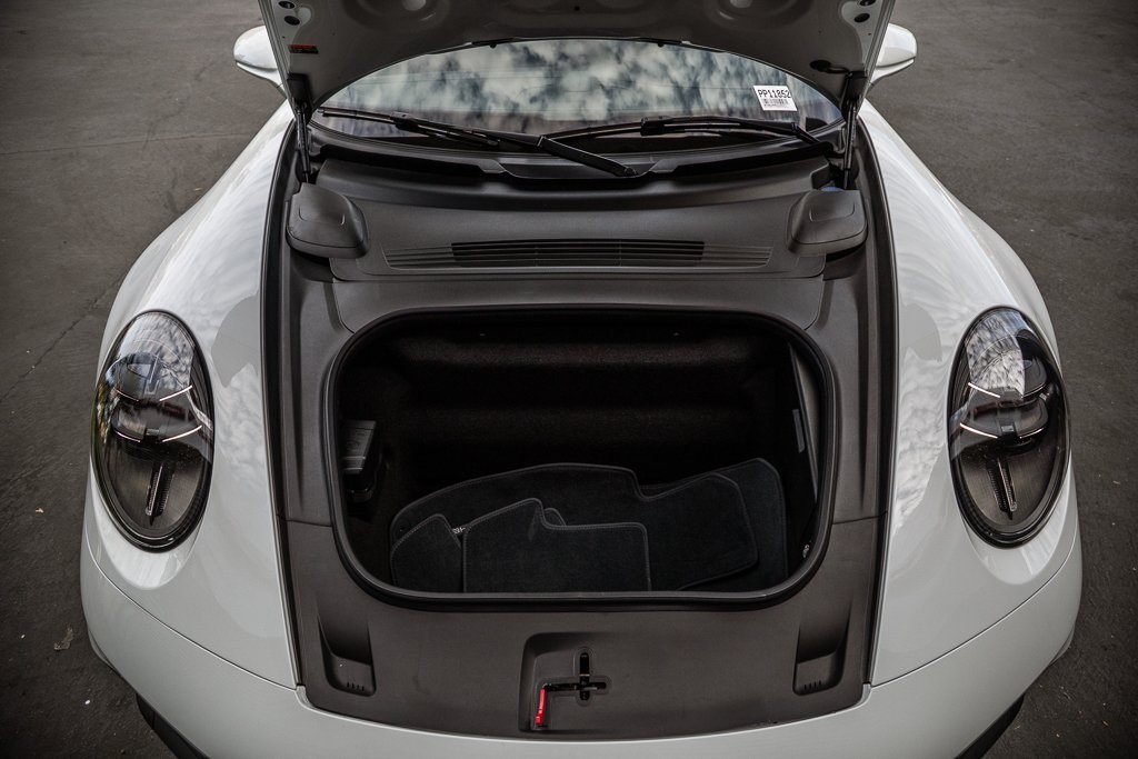 Certified 2025 Porsche 911 Carrera GTS RWD image 22