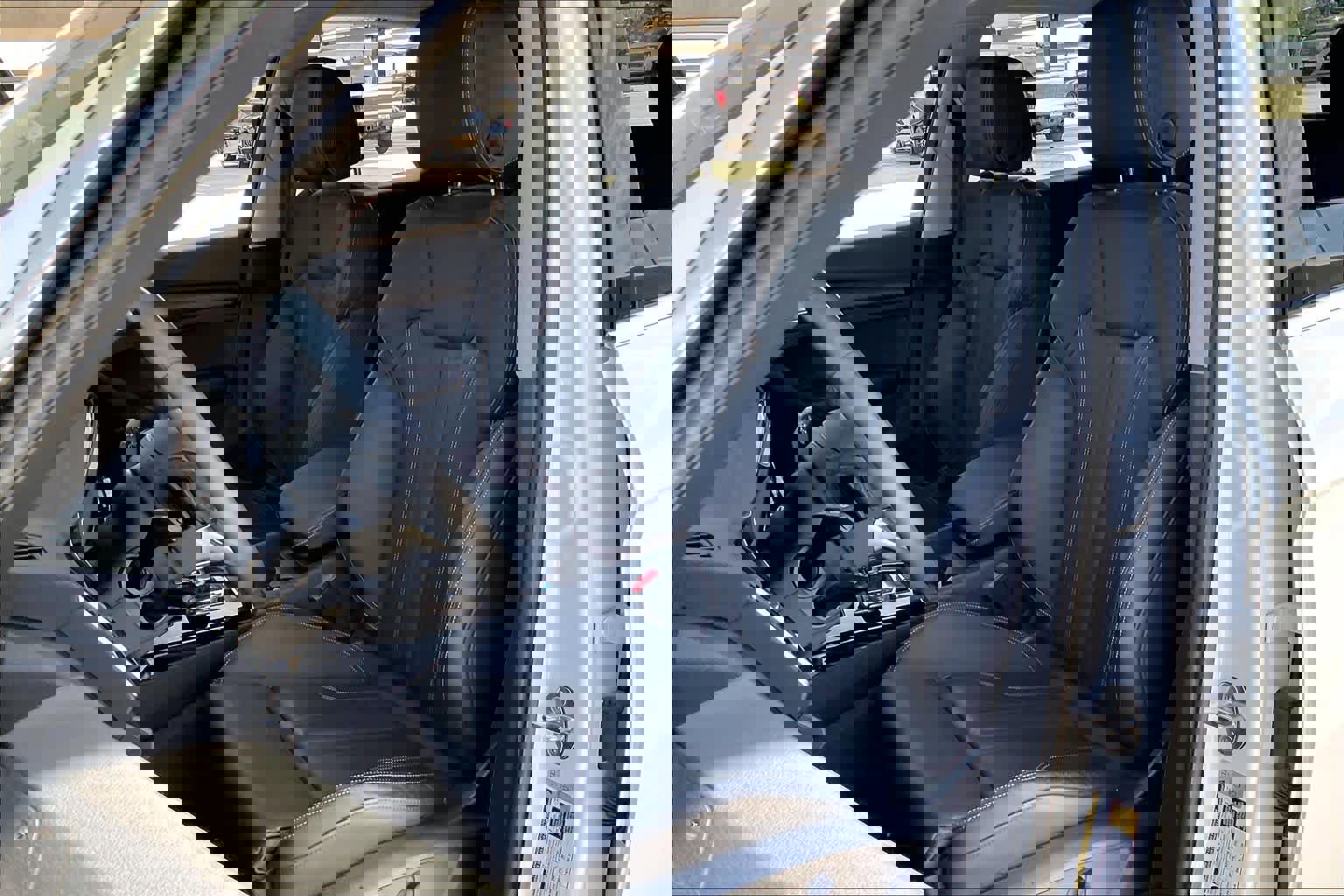 Used 2024 Audi Q5 2.0T Premium w/ Convenience Package image 8