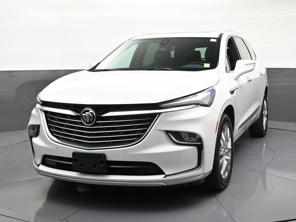 Certified 2024 Buick Enclave Essence w/ Experience Buick Package AWD/4WD image 8