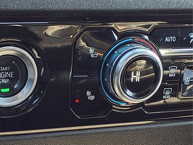 Used 2024 GMC Sierra 1500 SLT AWD/4WD image 12