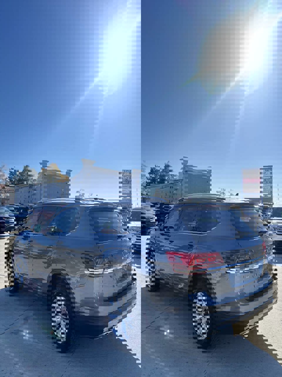 Used 2018 Volkswagen Atlas SE image 5