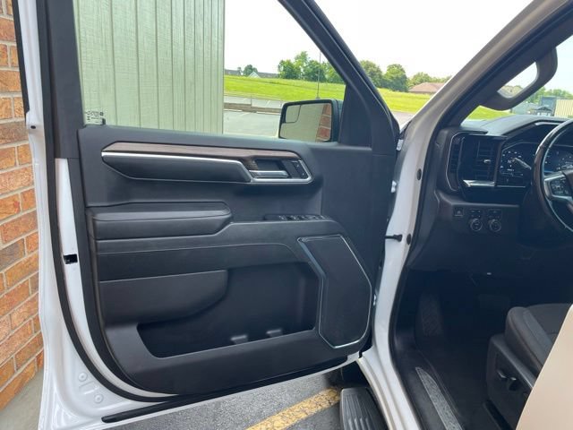 Used 2023 Chevrolet Silverado 1500 LT Trail Boss w/ Protection Package AWD/4WD image 23