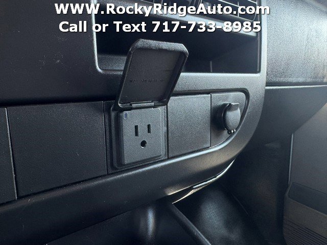 Used 2024 GMC Savana 2500 w/ Driver Convenience Package RWD image 16