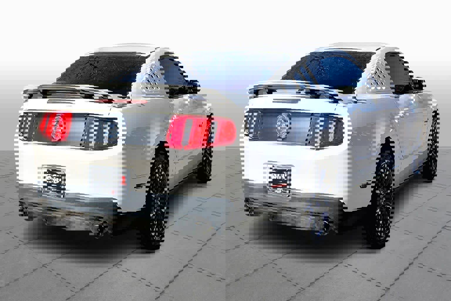 Used 2011 Ford Mustang GT Premium w/ 402A Rapid Spec Order Code image 12