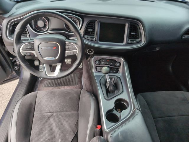 Used 2016 Dodge Challenger R/T Scat Pack w/ Leather Interior Group RWD image 28