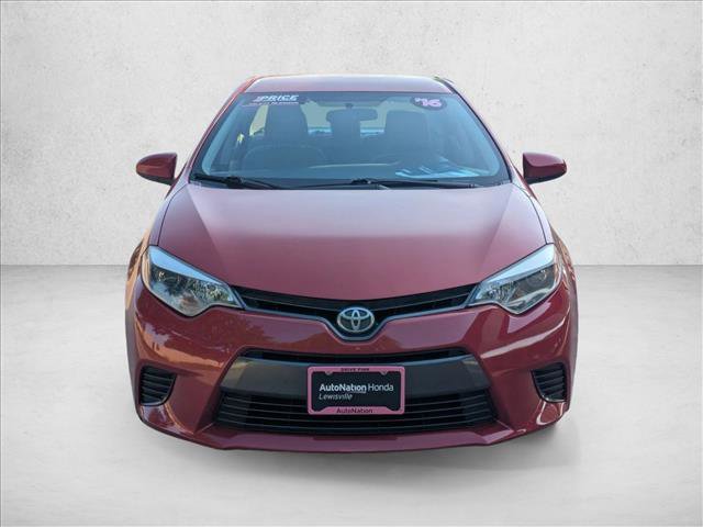 Used 2016 Toyota Corolla LE FWD image 2