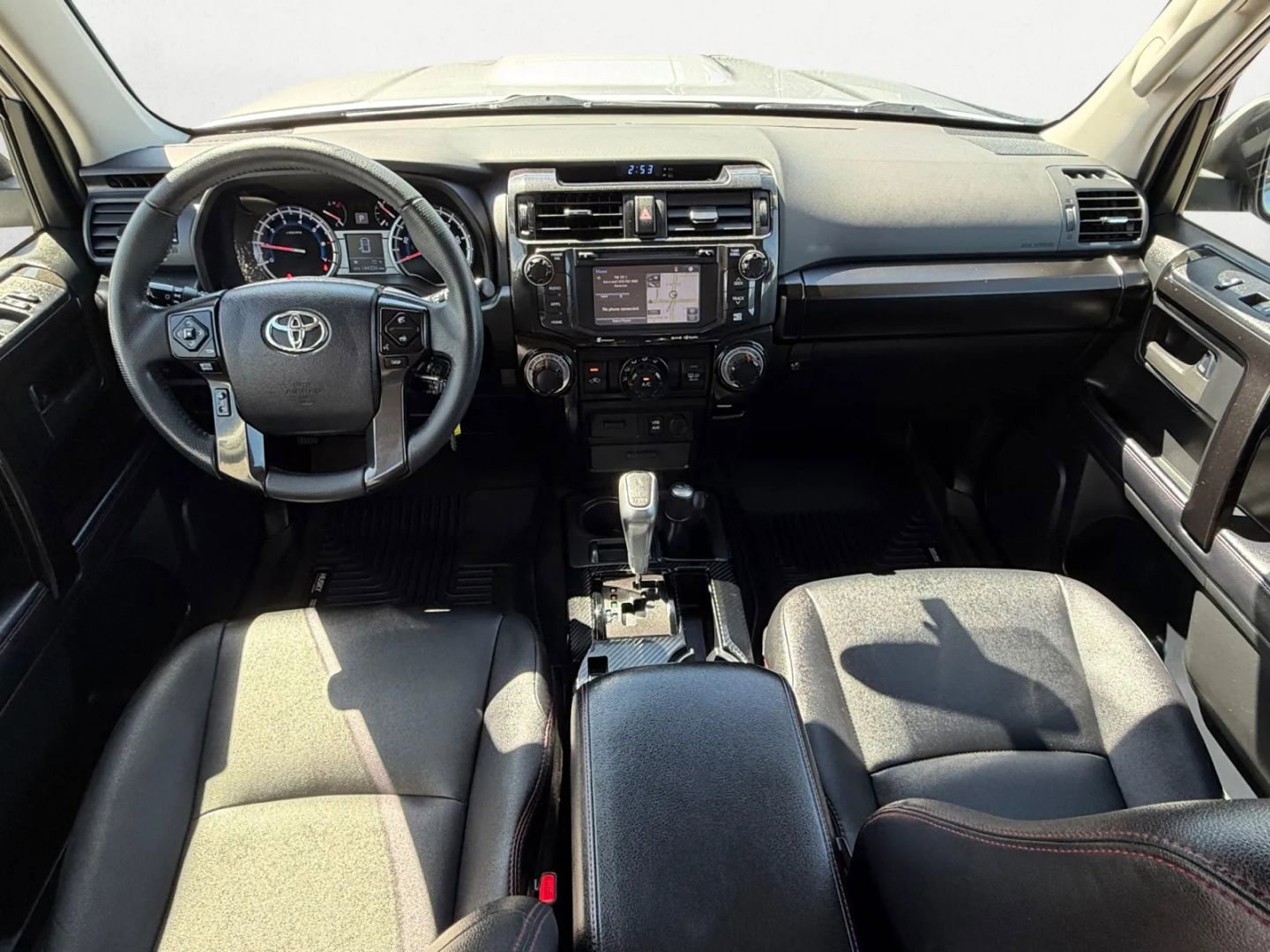 Used 2018 Toyota 4Runner TRD Off-Road Premium image 12
