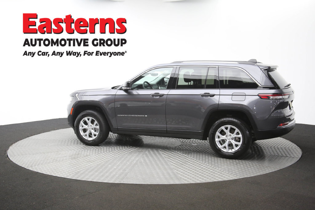 Used 2023 Jeep Grand Cherokee Limited AWD/4WD image 67