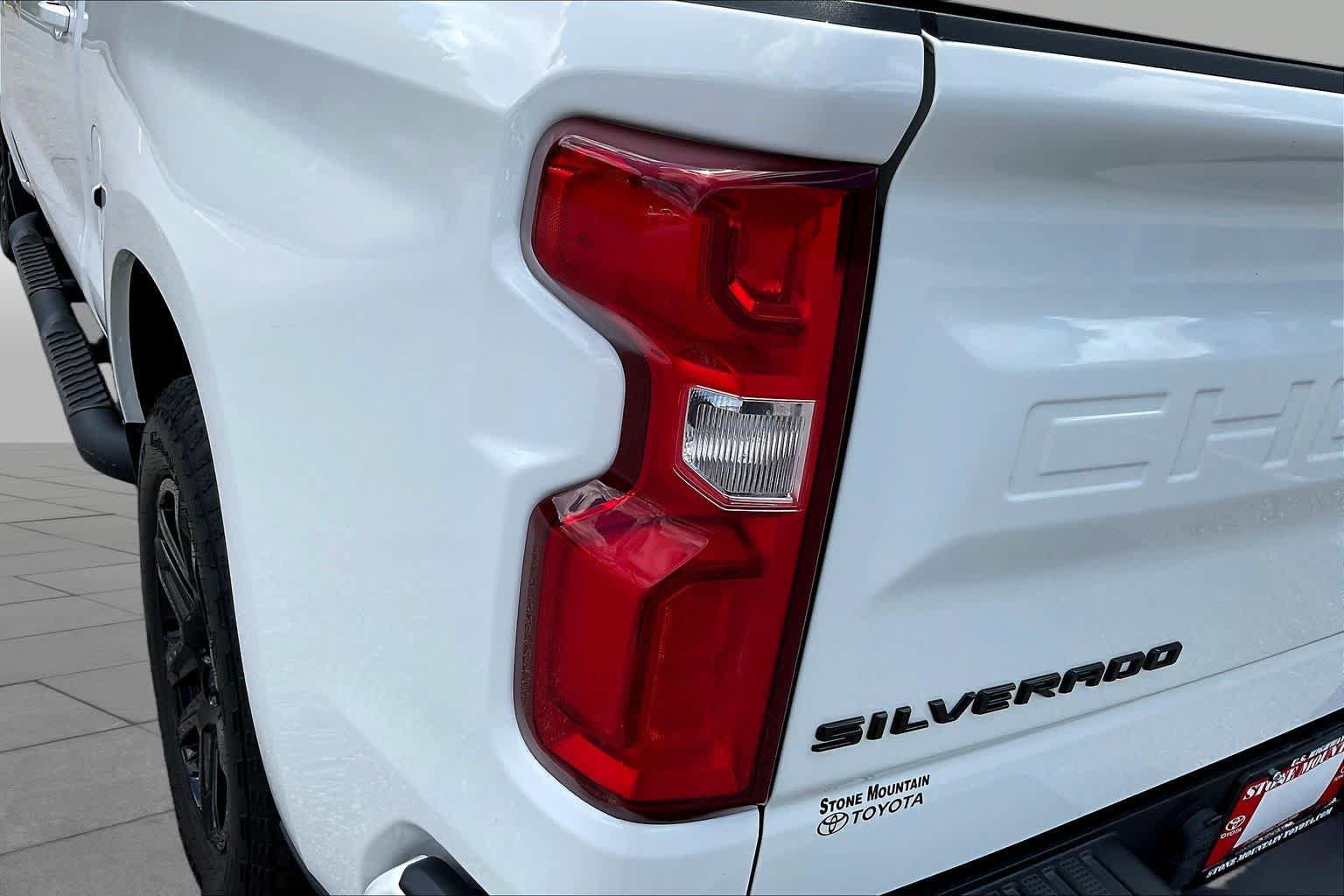Used 2023 Chevrolet Silverado 1500 RST AWD/4WD image 28