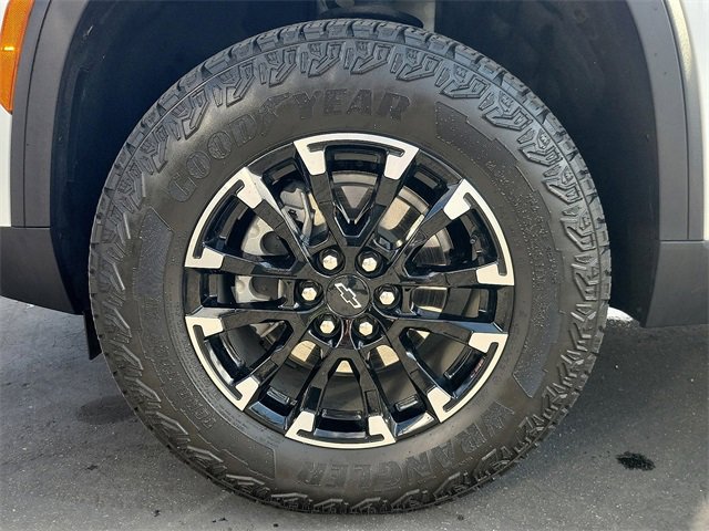 Used 2024 Chevrolet Traverse Z71 w/ LPO, Roadside Safety Package image 25