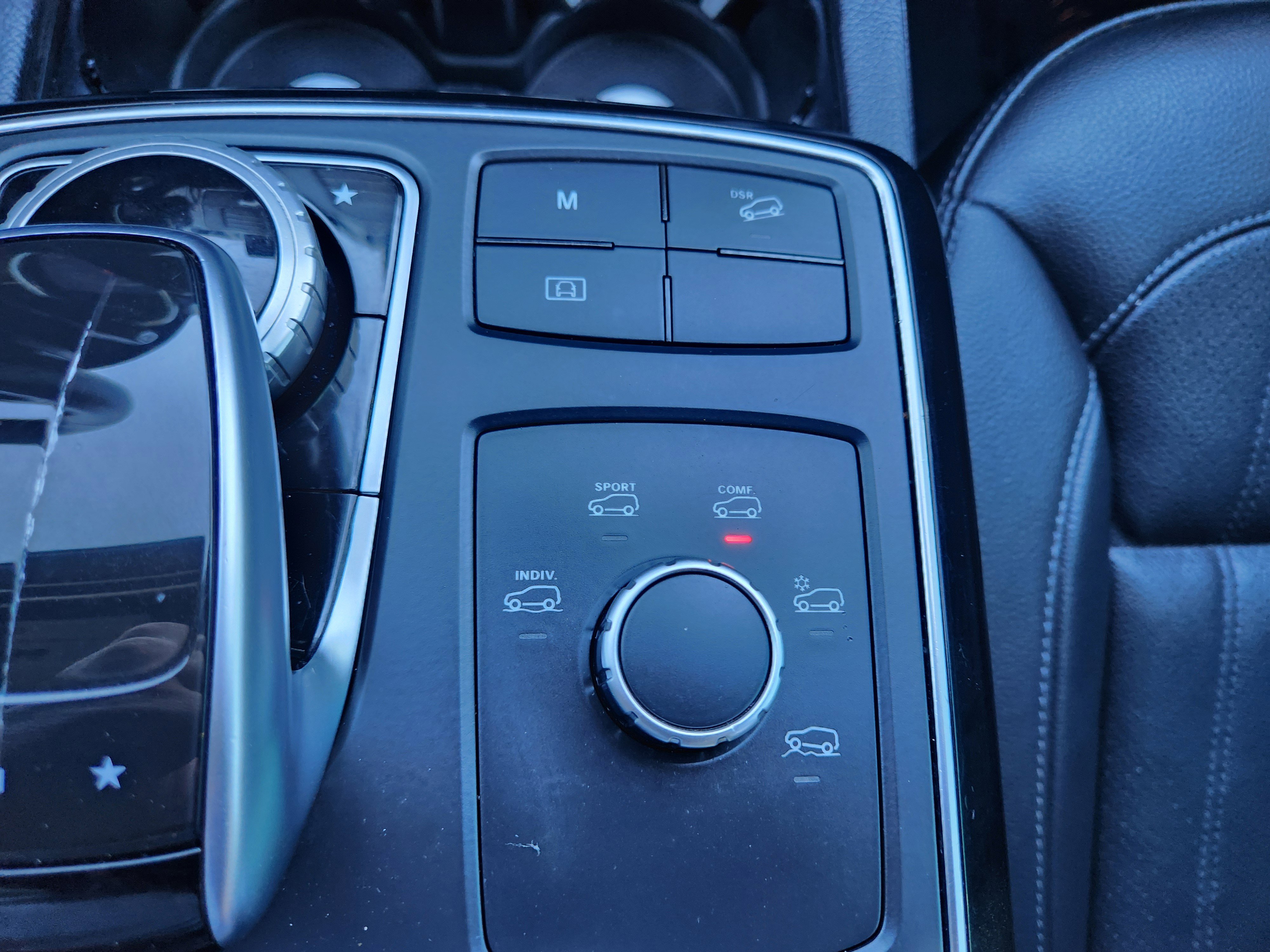 Used 2017 Mercedes-Benz GLE 350 4MATIC image 33