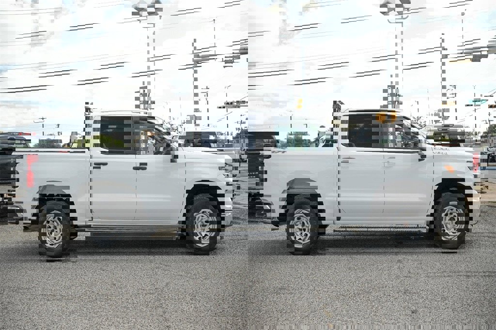 Used 2023 Chevrolet Silverado 1500 W/T w/ WT Value Package image 5