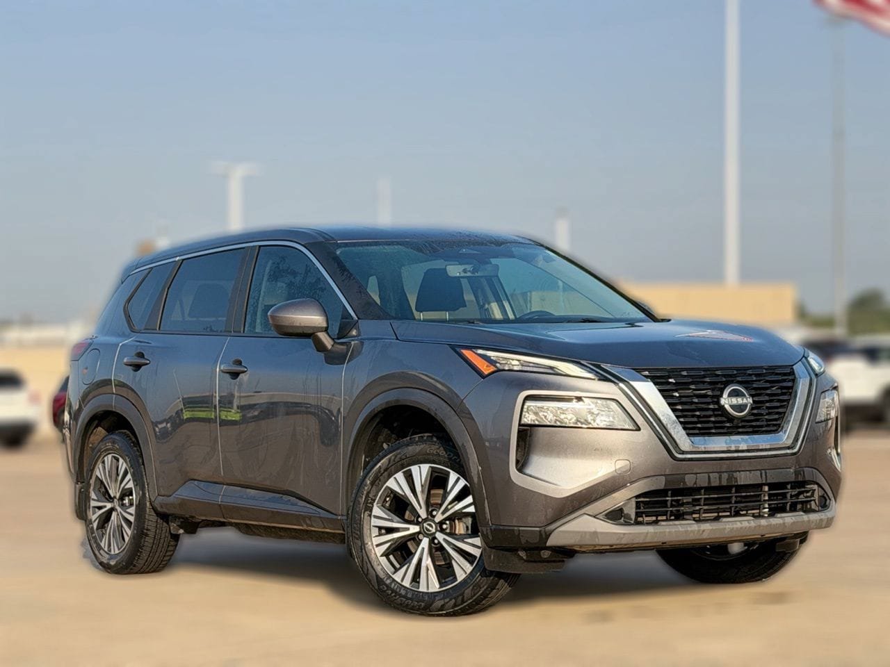 Certified 2023 Nissan Rogue SV FWD image 2