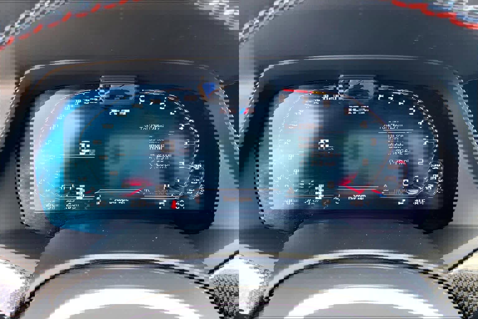 Used 2023 BMW X6 M w/ Executive Package image 23