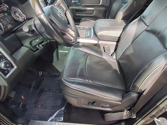 Used 2018 RAM 3500 Laramie Longhorn image 16