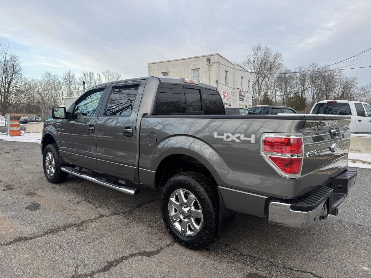 Used 2013 Ford F150 XLT w/ Luxury Equipment Group image 9